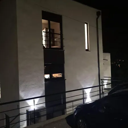 Apartment In An Urban *