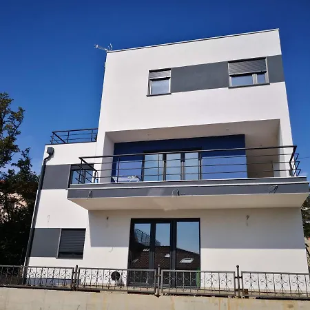 Apartament In An Urban Kraljevica