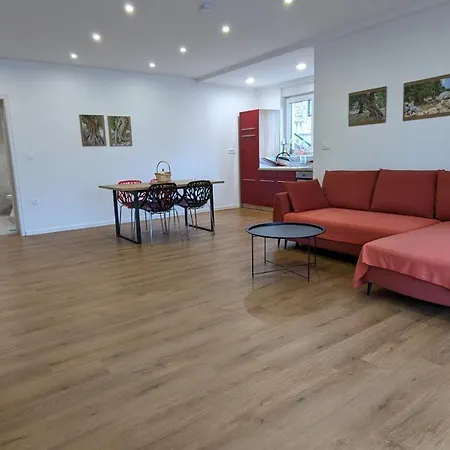 Appartement In An Urban *